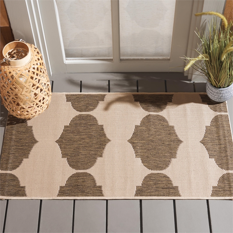 Safavieh Courtyard Beige Indoor Outdoor Rug - 2' x 3'7