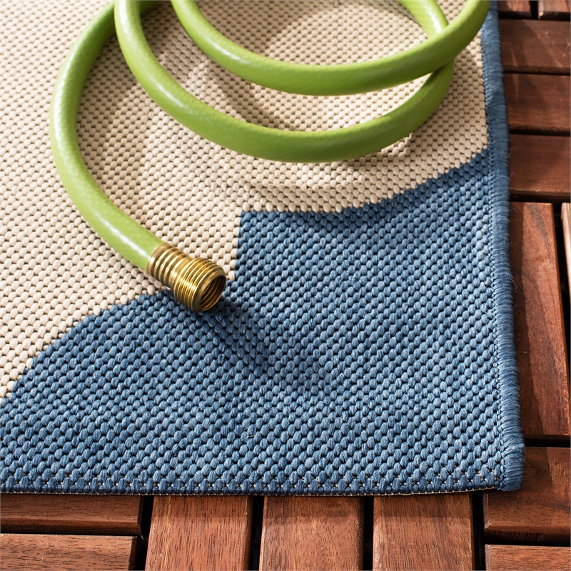 Safavieh Courtyard Beige Indoor Outdoor Rug - 8' x 11'