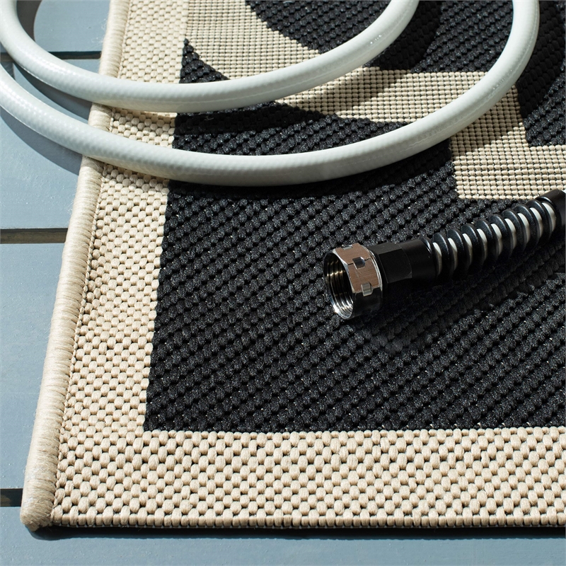 Safavieh Courtyard Black Indoor Outdoor Rug - Runner 2'3
