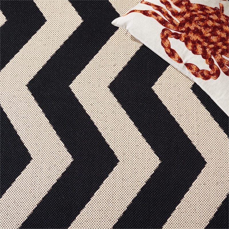 Safavieh Courtyard Black Indoor Outdoor Rug - Square 8'