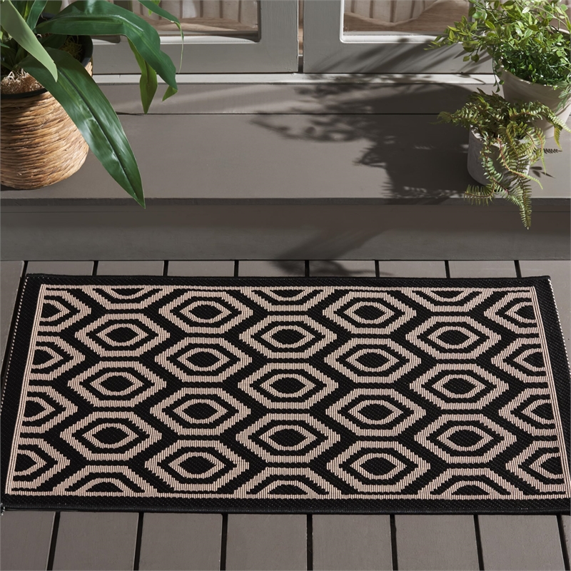 Safavieh Courtyard Black Indoor Outdoor Rug - 2' x 3'7