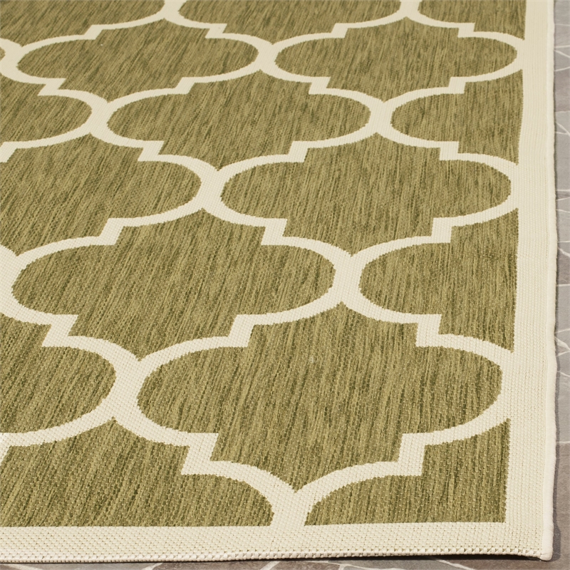 Safavieh Courtyard Green Indoor Outdoor Rug - 2' x 3'7