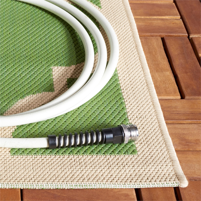 Safavieh Courtyard Green Indoor Outdoor Rug - 2'7