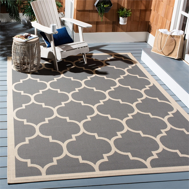Safavieh Courtyard Green Indoor Outdoor Rug - 6'7