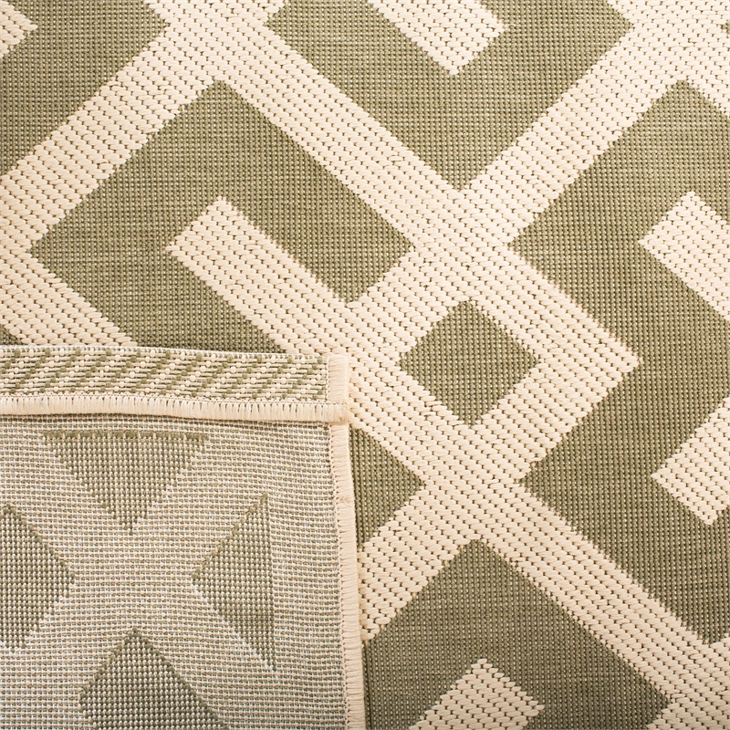 Safavieh Courtyard Green Indoor Outdoor Rug - Square 4'