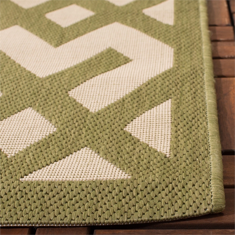Safavieh Courtyard Beige Indoor Outdoor Rug - 9' x 12'