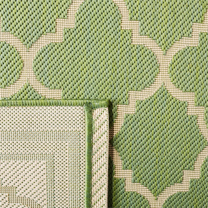 Safavieh Courtyard Green Indoor Outdoor Rug - Runner 2'3