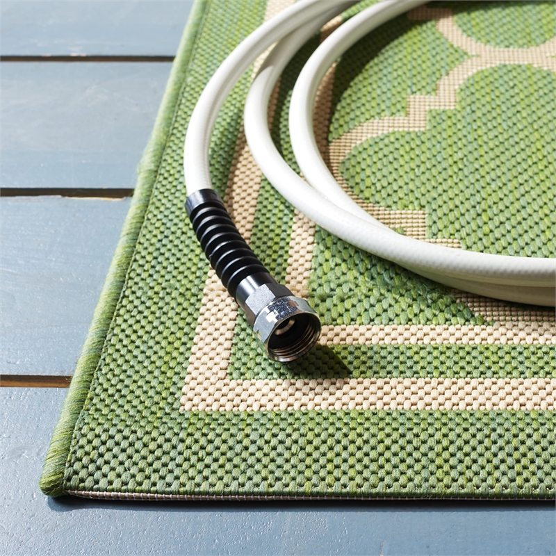 Safavieh Courtyard Green Indoor Outdoor Rug - Runner 2'3