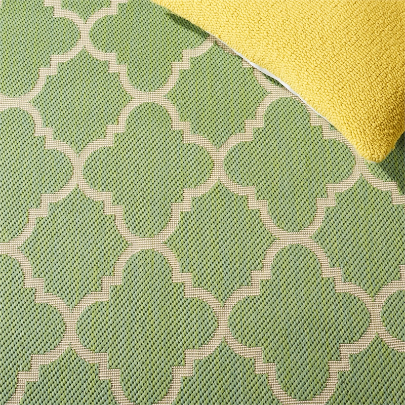 Safavieh Courtyard Green Indoor Outdoor Rug - Runner 2'3