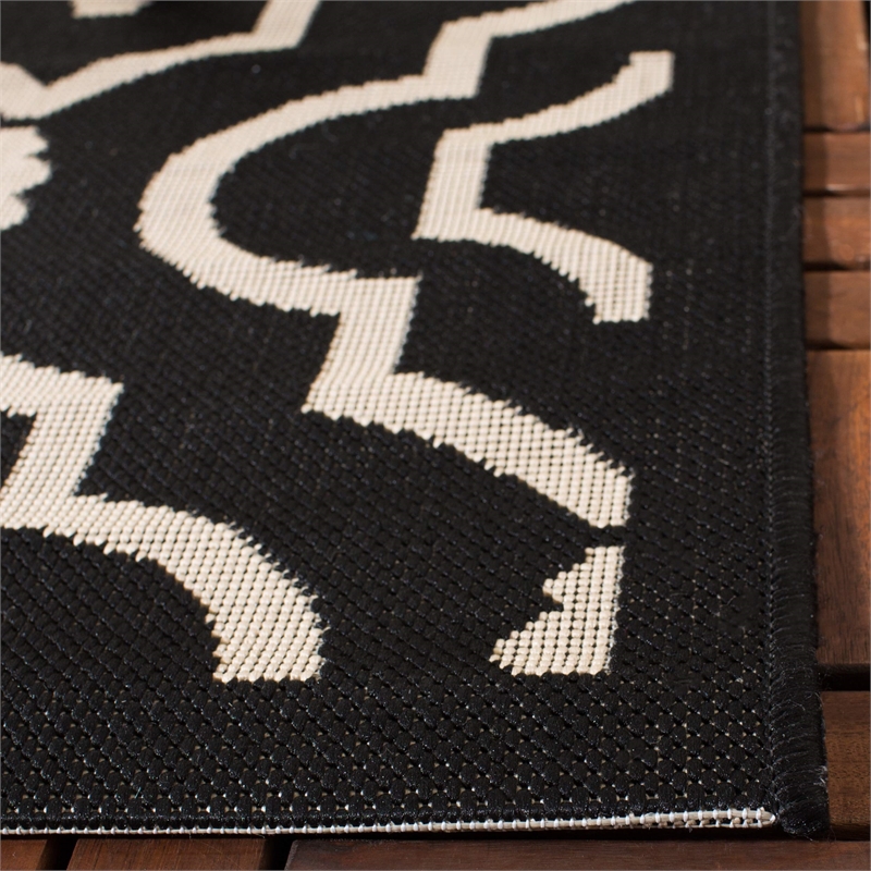 Safavieh Courtyard Black Indoor Outdoor Rug - 8' x 11'