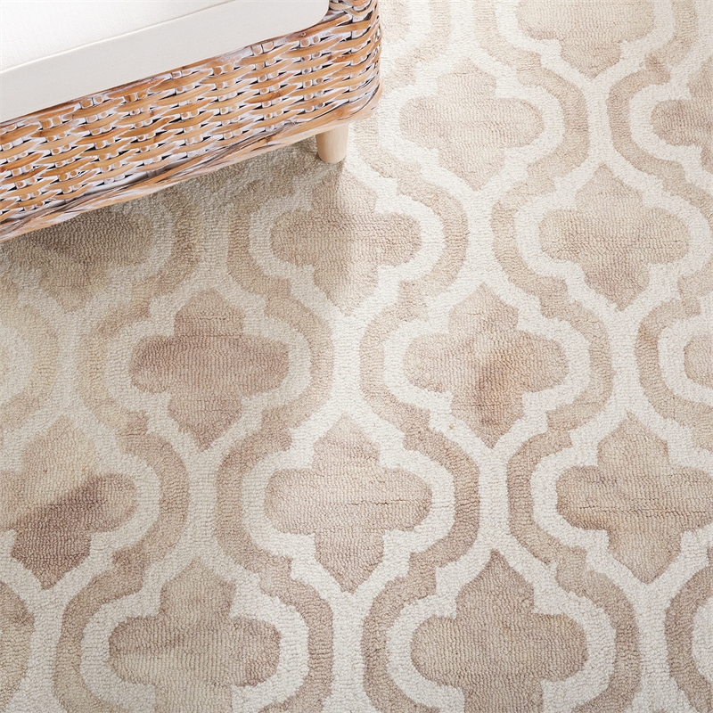 Safavieh Dip Dyed Beige Contemporary Rug - 6' x 9'