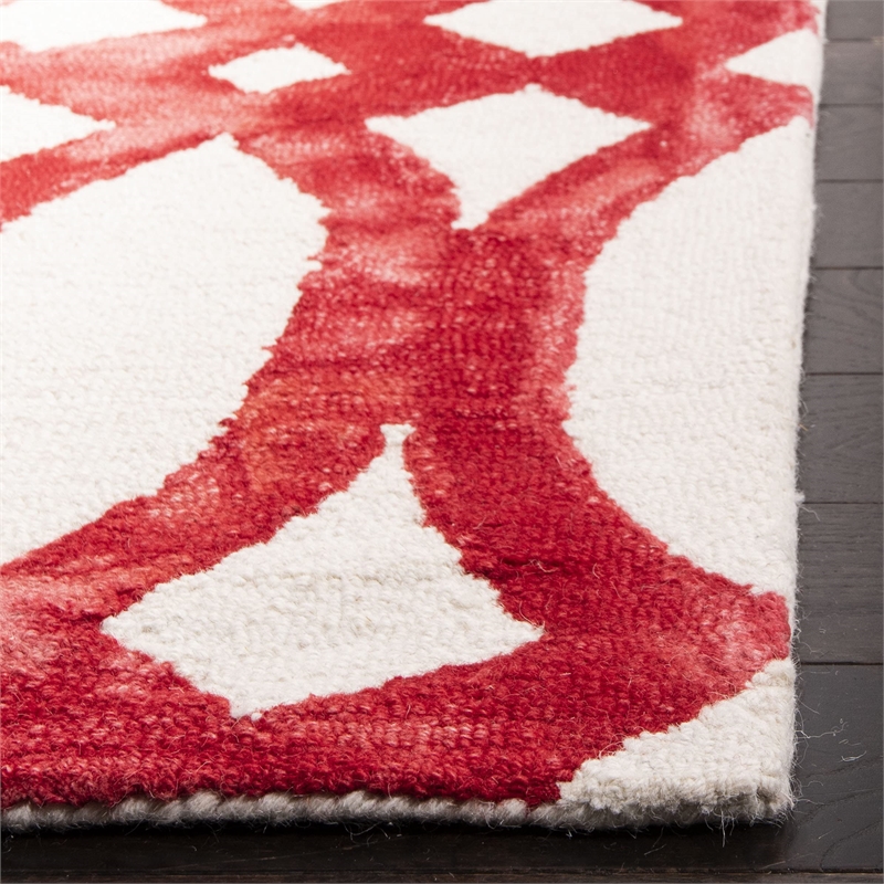 Safavieh Dip Dyed Ivory Contemporary Rug - 3' x 5'