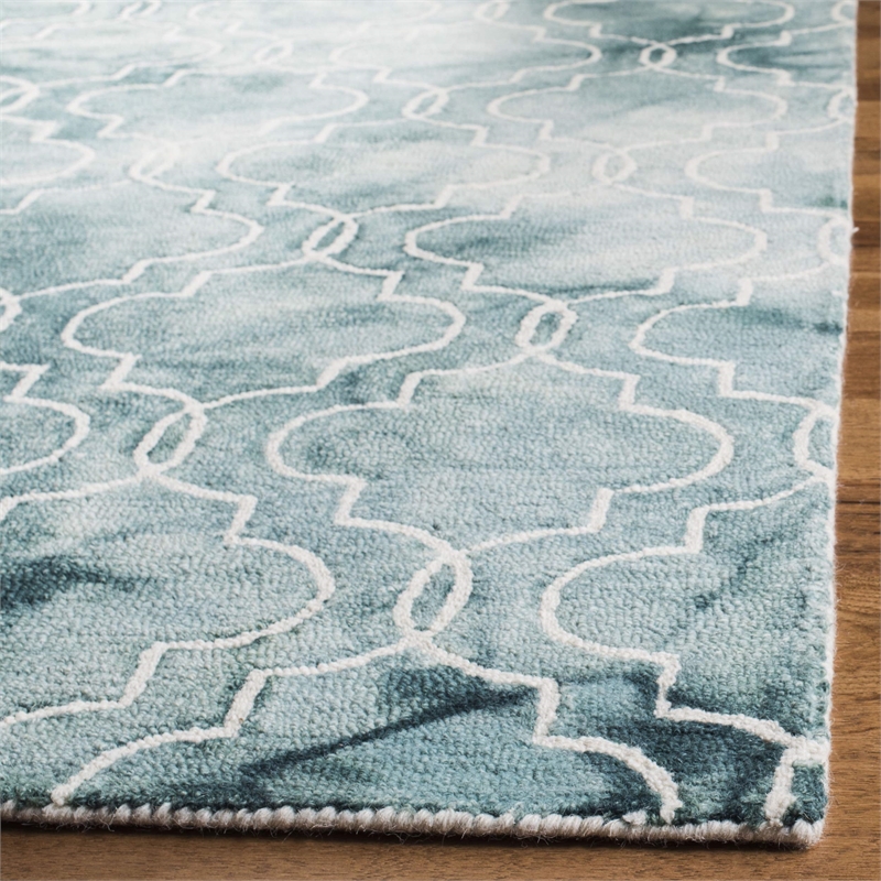Safavieh Dip Dyed Green Contemporary Rug - 4' x 6'