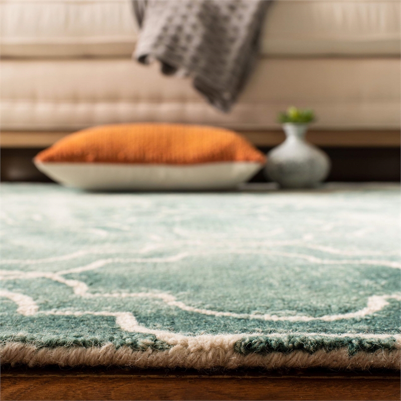 Safavieh Dip Dyed Green Contemporary Rug - 5' x 8'