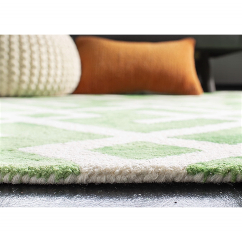 Safavieh Dip Dyed Green Contemporary Rug - 4' x 6'