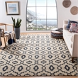 Safavieh Dhurries Chocolate Contemporary Rug - 8' x 10'
