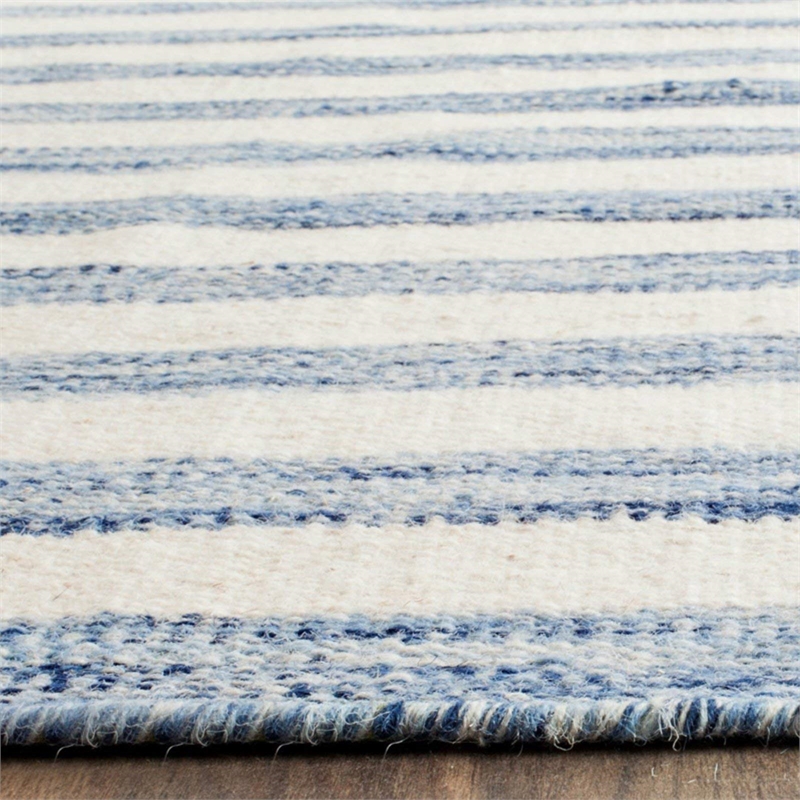 Safavieh Dhurries Grey Contemporary Rug - 8' x 10'