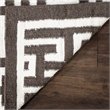 Safavieh Dhurries Chocolate Contemporary Rug - 4' x 6'