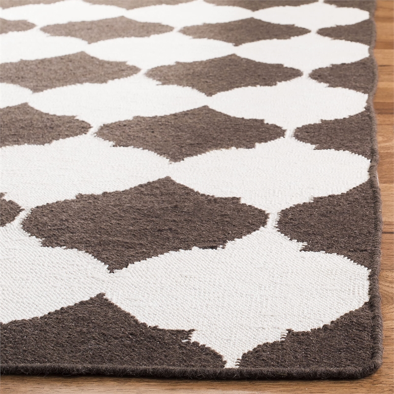 Safavieh Dhurries Brown Contemporary Rug - Runner 2'6