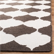 Safavieh Dhurries Brown Contemporary Rug - Runner 2'6