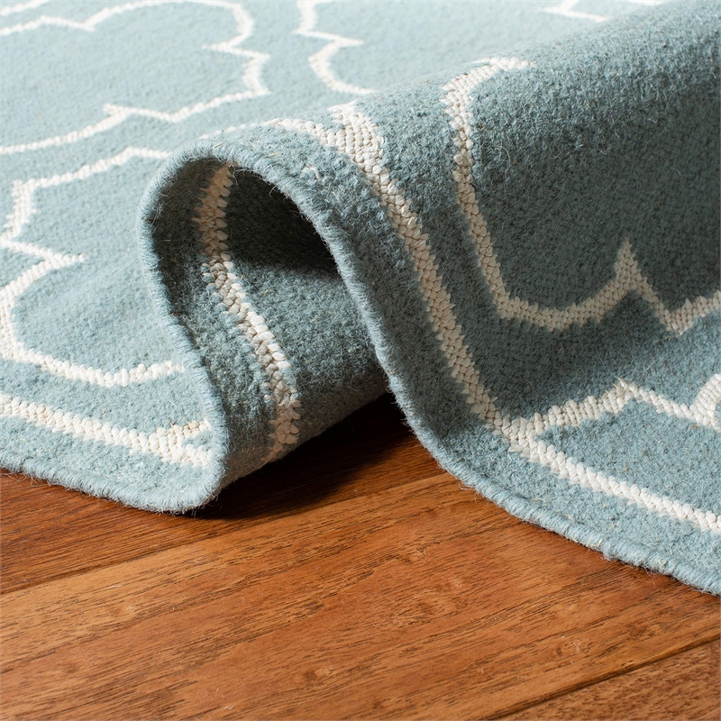 Safavieh Dhurries Blue Contemporary Rug - Runner 2'6