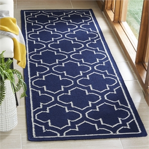 Safavieh Dhurries Navy Contemporary Rug - Runner 2'6&quot x 7'