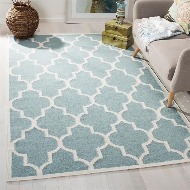 Safavieh Dhurries Light Blue Contemporary Rug - 9' x 12'