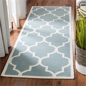 Safavieh Dhurries Light Blue Contemporary Rug - Runner 2'6&quot x 8'