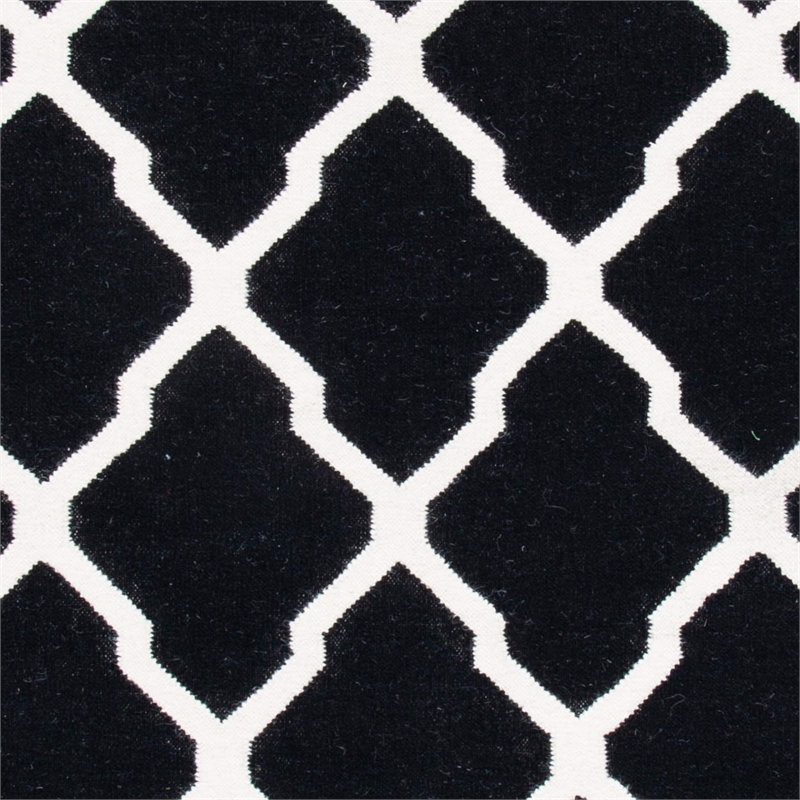 Safavieh Dhurries Black Contemporary Rug - 9' x 12'