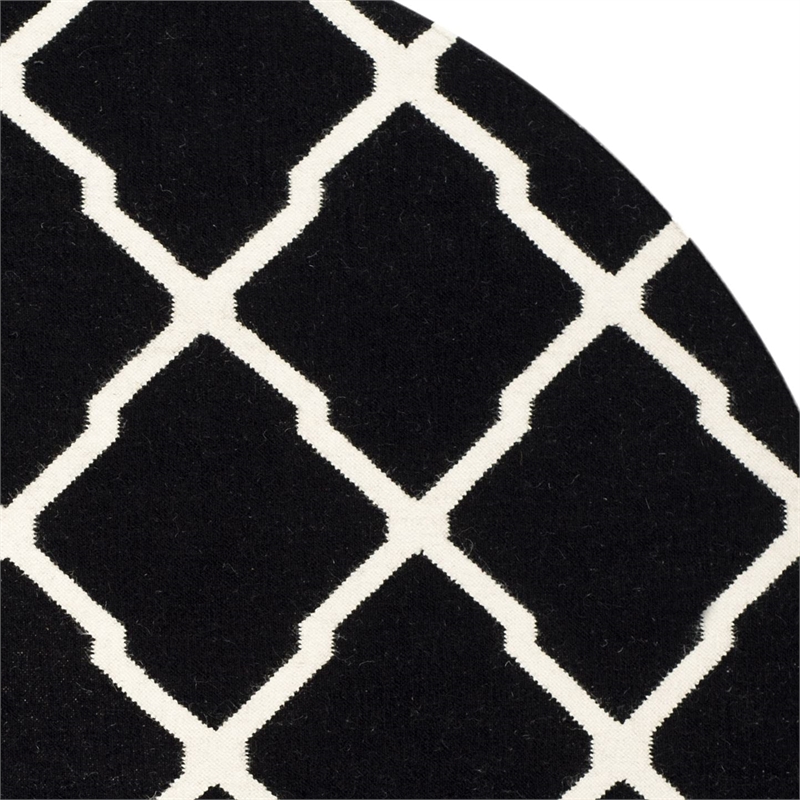 Safavieh Dhurries Black Contemporary Rug - Round 6'