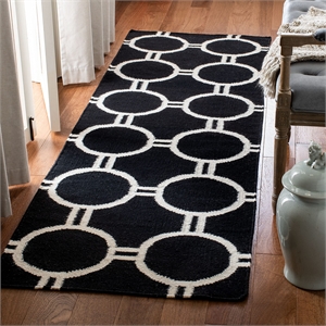 Safavieh Dhurries Black Contemporary Rug - Runner 2'6&quot x 8'