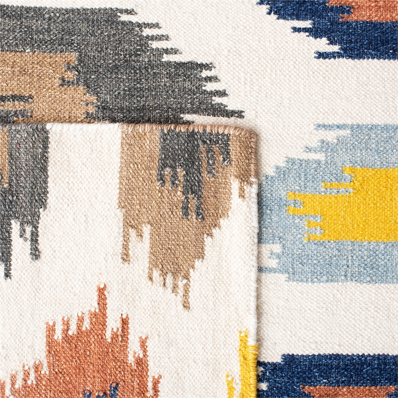 Safavieh Dhurries Ivory Contemporary Rug - 2'6
