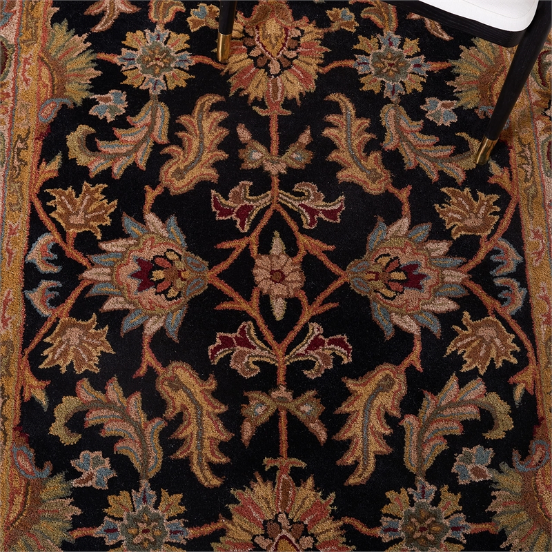 Safavieh Heritage Black Traditional Rug - 11' x 17'