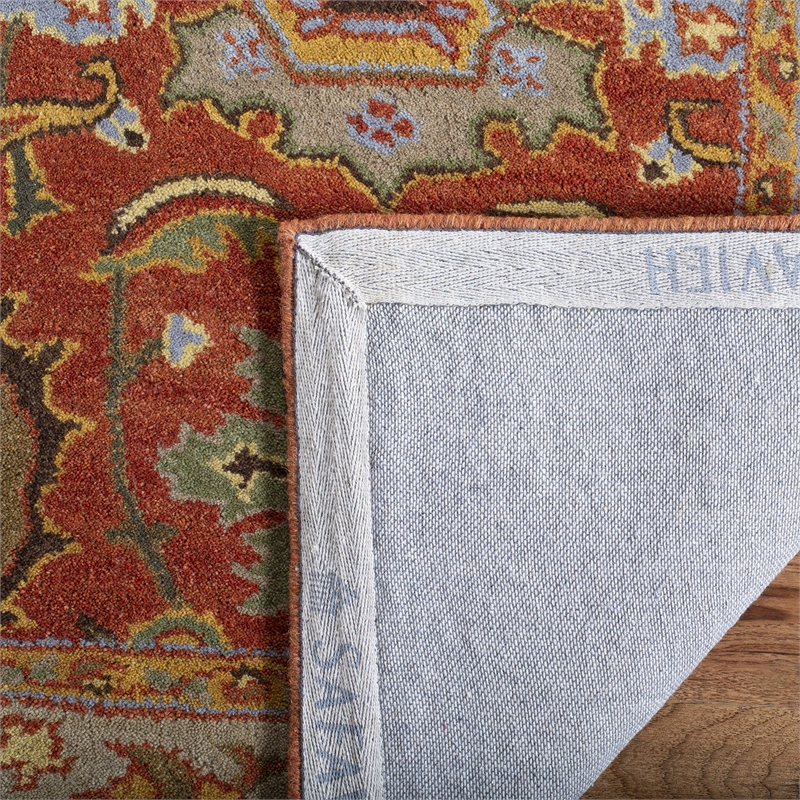 Safavieh Heritage Light Grey Traditional Rug - 5' x 8'