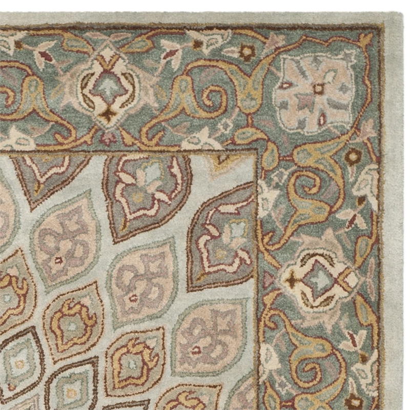 Safavieh Heritage Blue Traditional Rug - 7'6