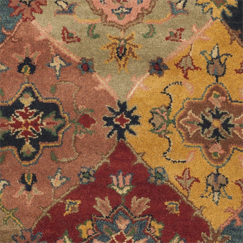 Safavieh Heritage Red Traditional Rug - Oval 4'6