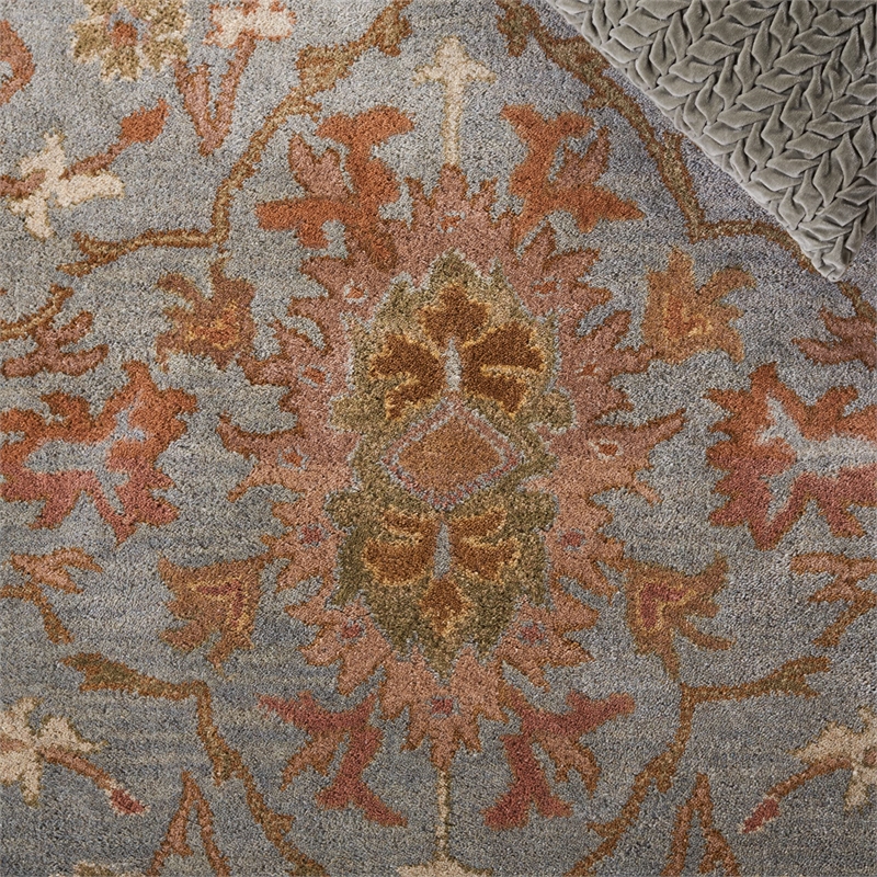Safavieh Heritage Light Blue Traditional Rug - 6' x 9'