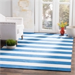 Safavieh Montauk Grey Contemporary Rug - 2'6