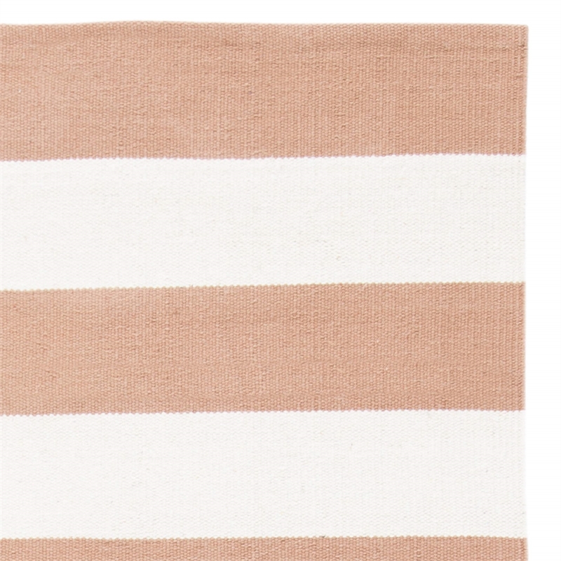Safavieh Montauk Sand Contemporary Rug - Runner 2'6