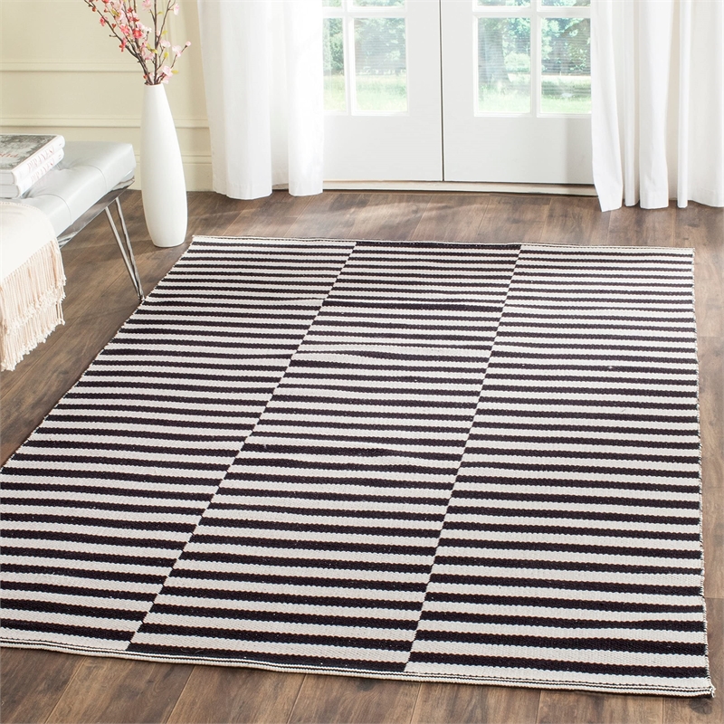 Safavieh Montauk Ivory Contemporary Rug - 2'3
