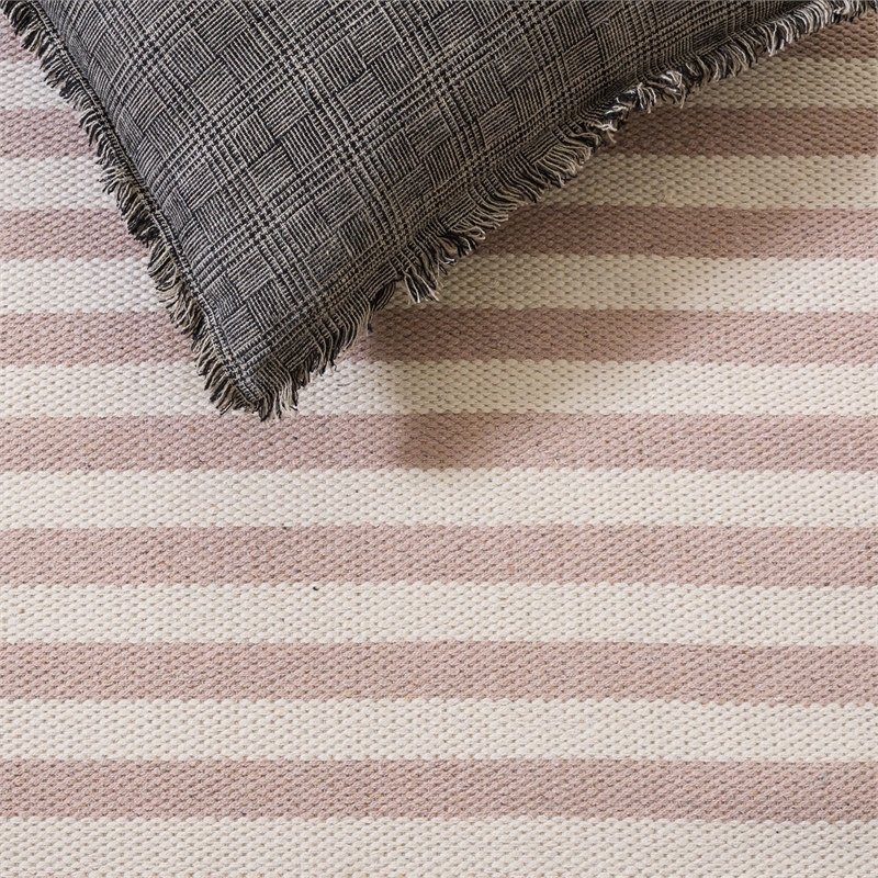 Safavieh Montauk Ivory Contemporary Rug - 2'3