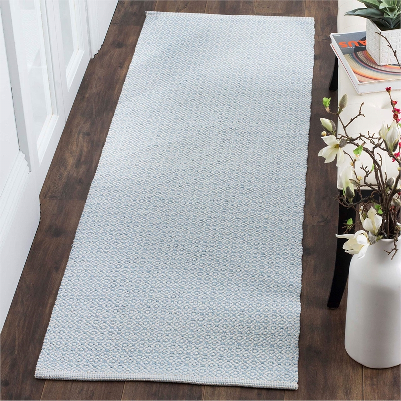 Safavieh Montauk Ivory Contemporary Rug - 2'3