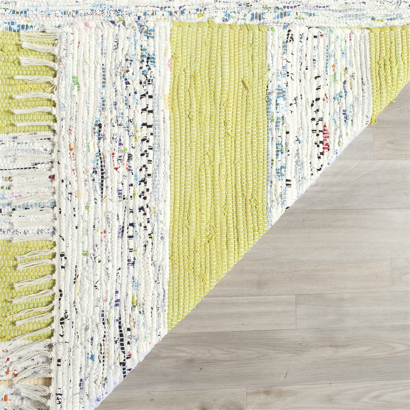 Safavieh Montauk Ivory Contemporary Rug - 5' x 7'