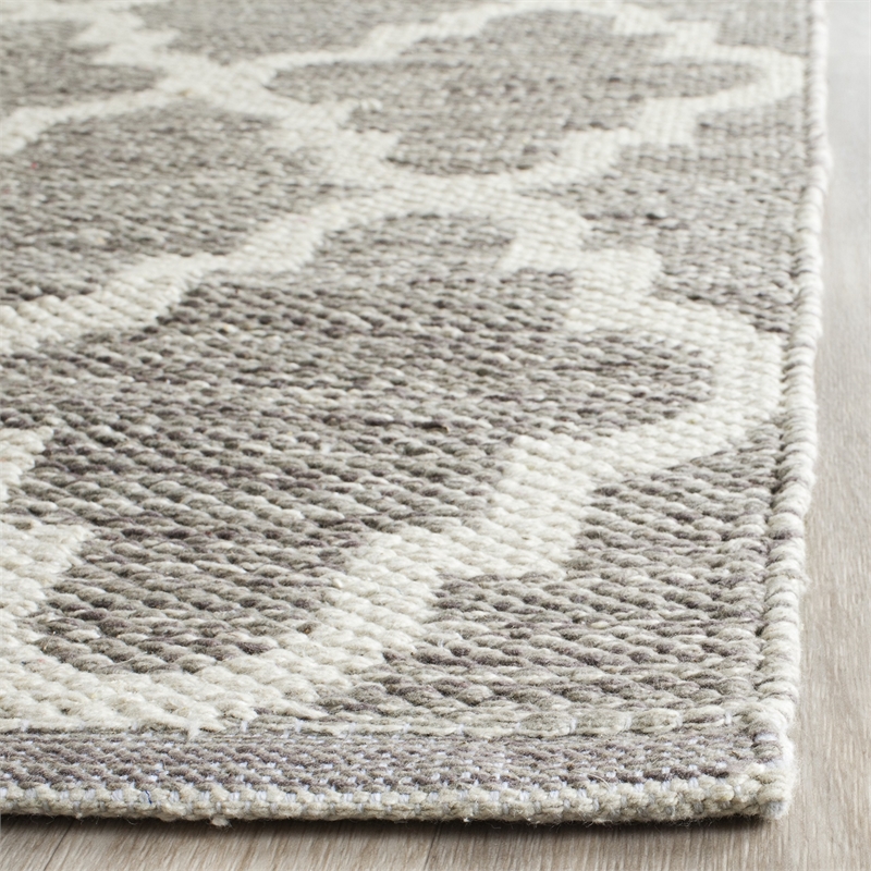 Safavieh Montauk Grey Contemporary Rug - Runner 2'3