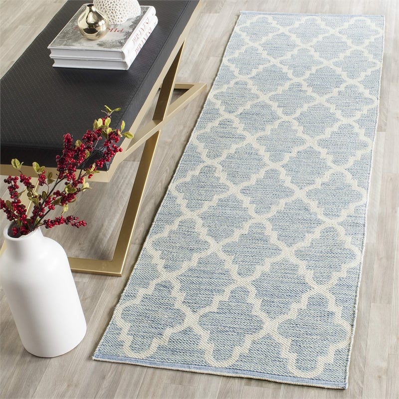 Safavieh Montauk Light Blue Contemporary Rug - Runner 2'3