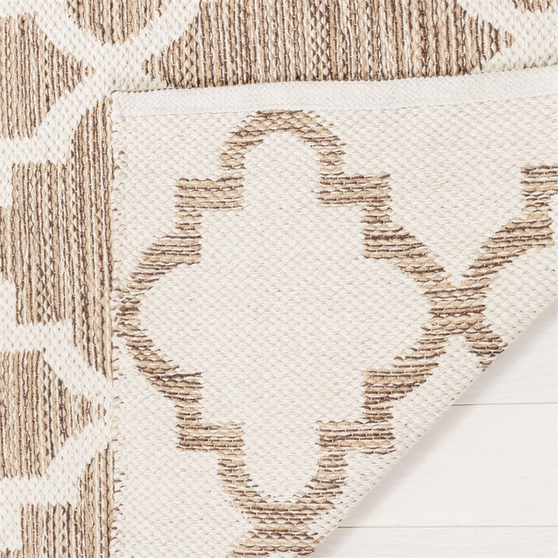 Safavieh Montauk Beige Contemporary Rug - Runner 2'3