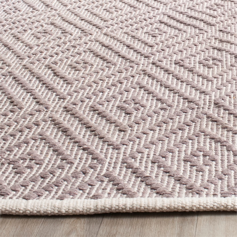 Safavieh Montauk Grey Contemporary Rug - 8' x 10'