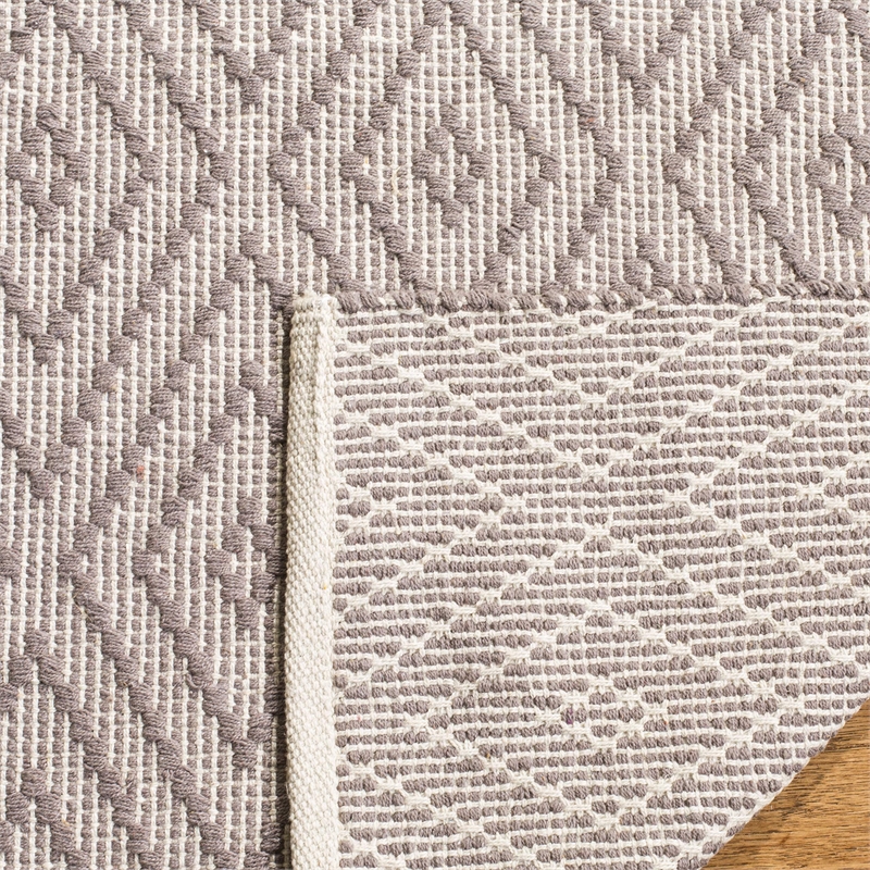 Safavieh Montauk Grey Contemporary Rug - 8' x 10'