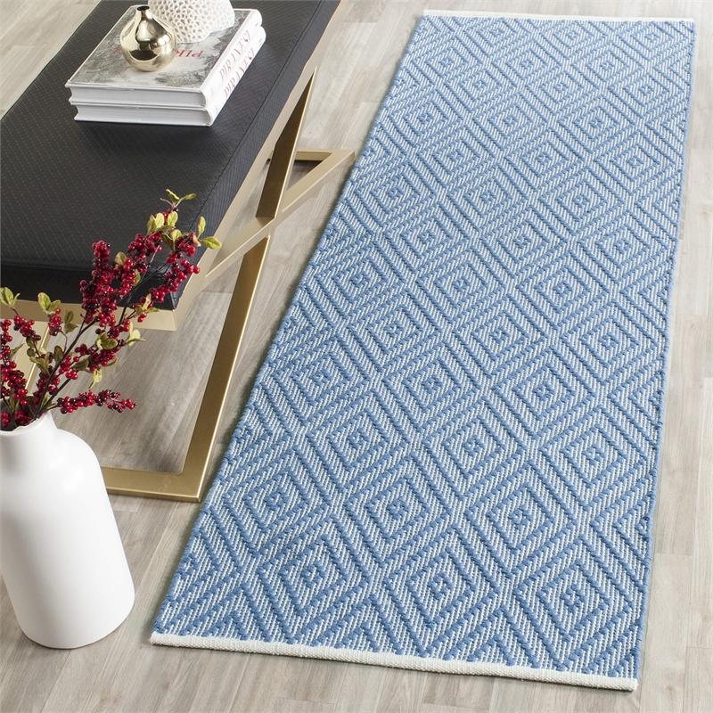 Safavieh Montauk Blue Contemporary Rug - Runner 2'3