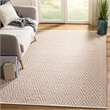Safavieh Montauk Beige Contemporary Rug - 4' x 6'